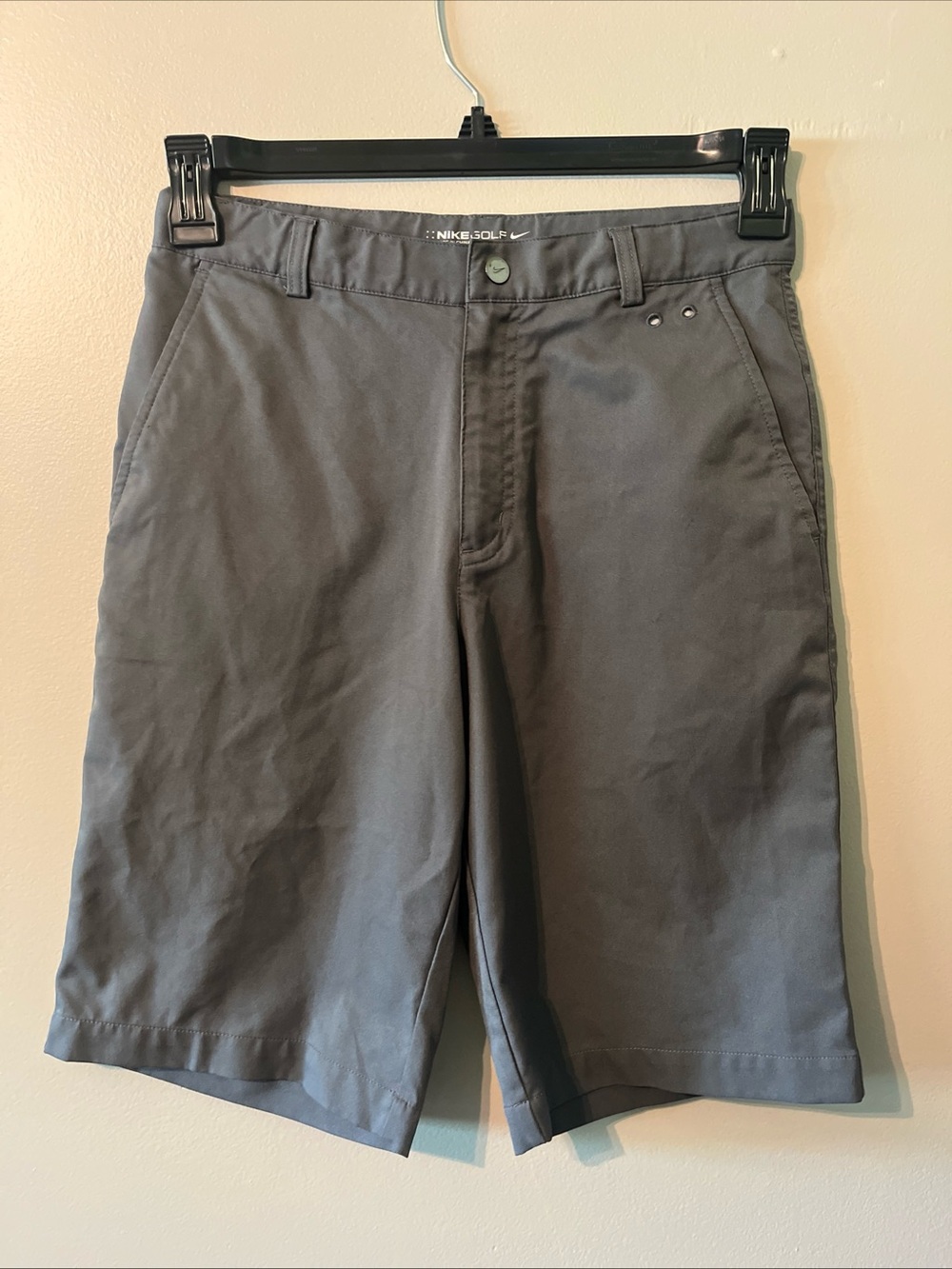 Nike Dri-FIT Golf Shorts Boys Size L Gray Performance Athletic